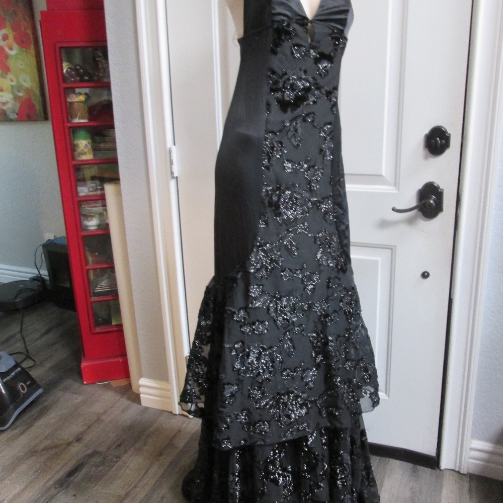 new KLS KIMORA LEE SIMMONS black ball gown Sz 6